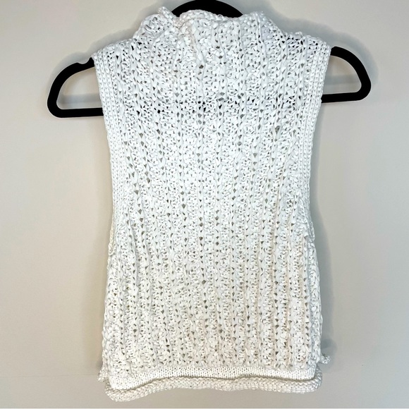 White Anthropologie Sleeveless Top - Picture 2 of 5